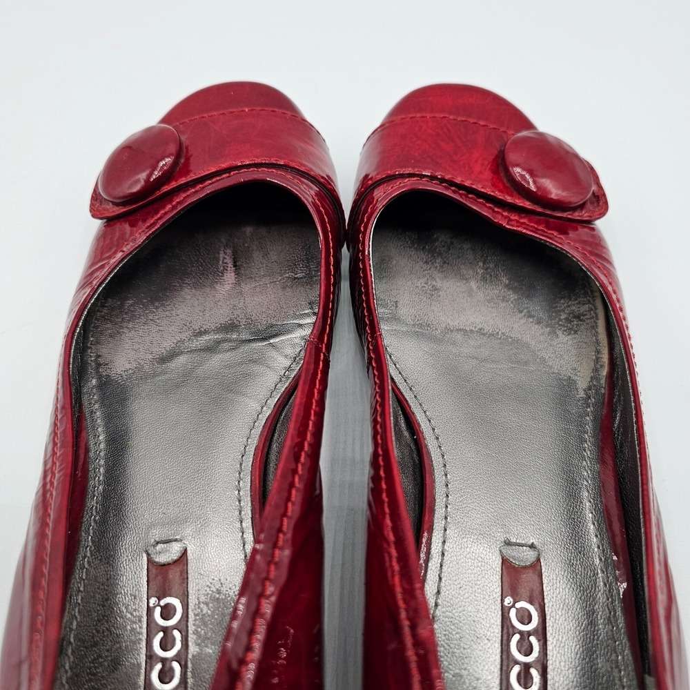 Ecco Womens Hanna Shoes Size 37 Red Patent Leather Button Wedge Heel Ballet - Picture 11 of 14